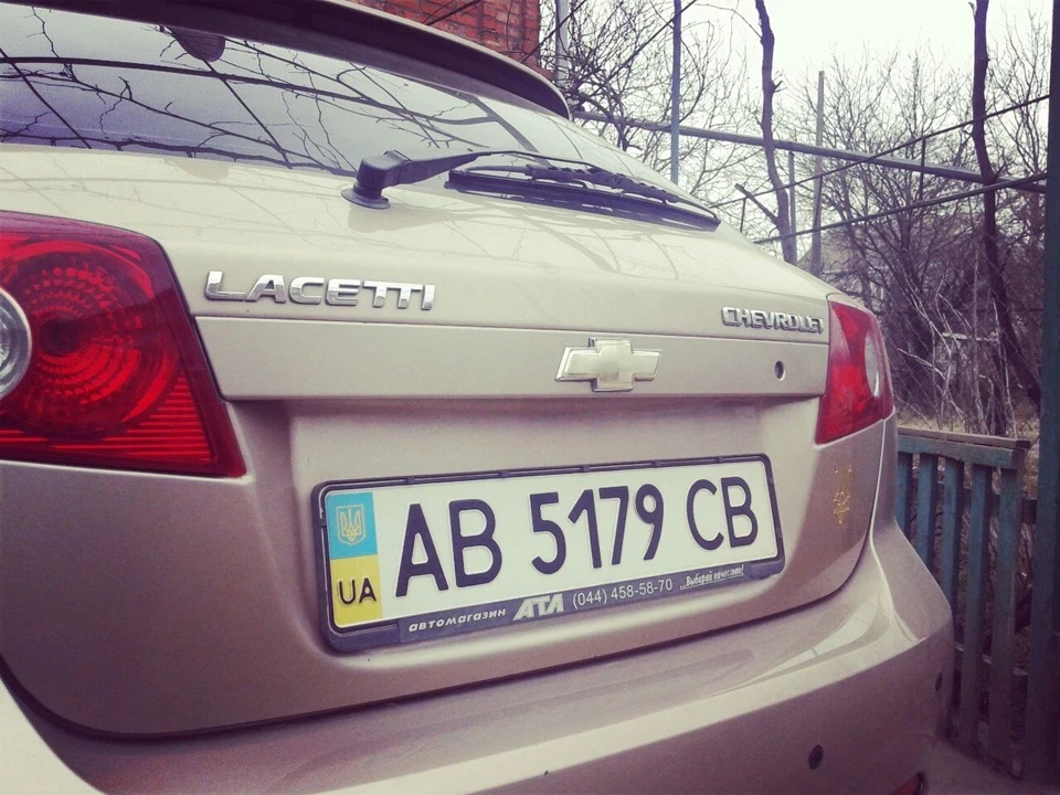 Дзеркала, бризковики, задня планка - в колір авто!