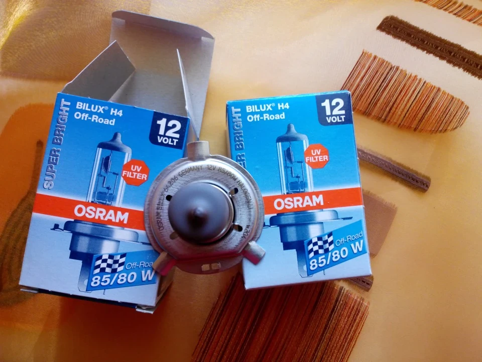 Заміна ламп головного світла на Osram 64206