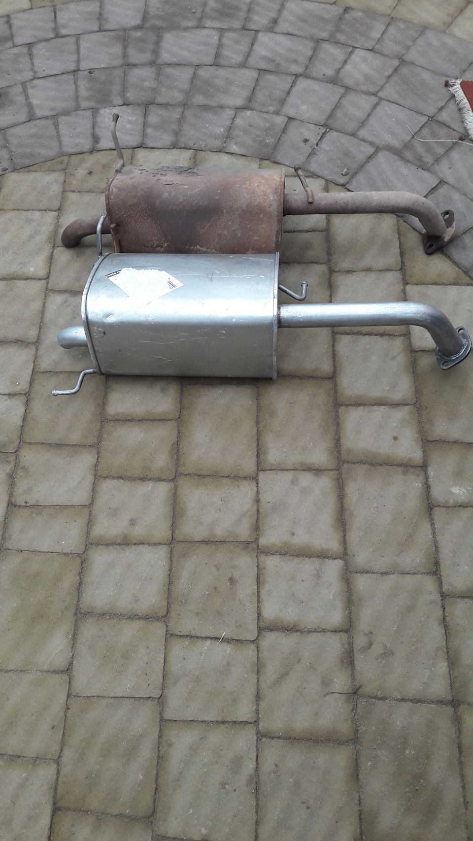 Зміна глушника. 3
