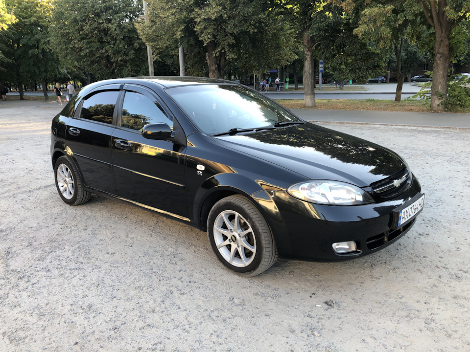 Вірний Лачик продано 1