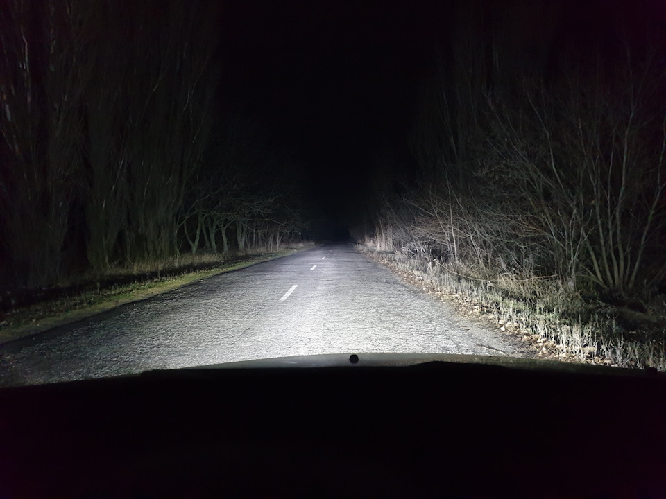 Як світять світлодіодні LED лампи rVolt RC01 H4 8000Lm на Лачетті Хетчбек 4