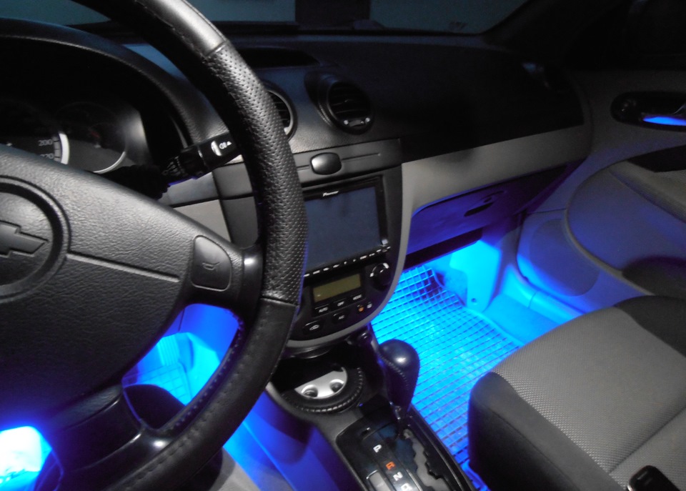 LED у штурманський плафон. 5