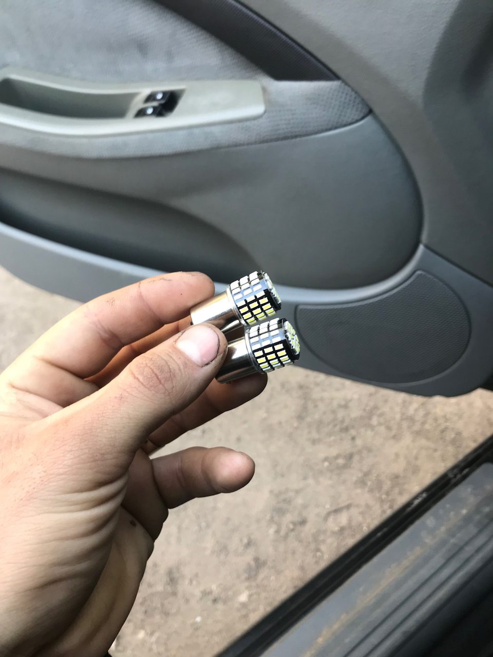 Led лампи в задній хід 3