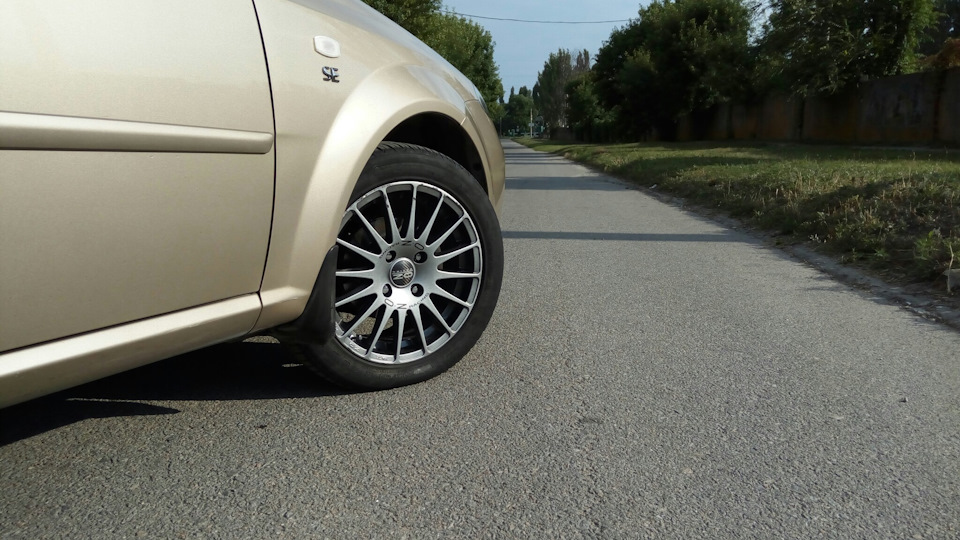 Прикупив нові лабутени R16, фірми OZ 4