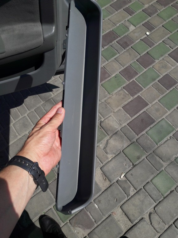 Полочка під бардачок 3