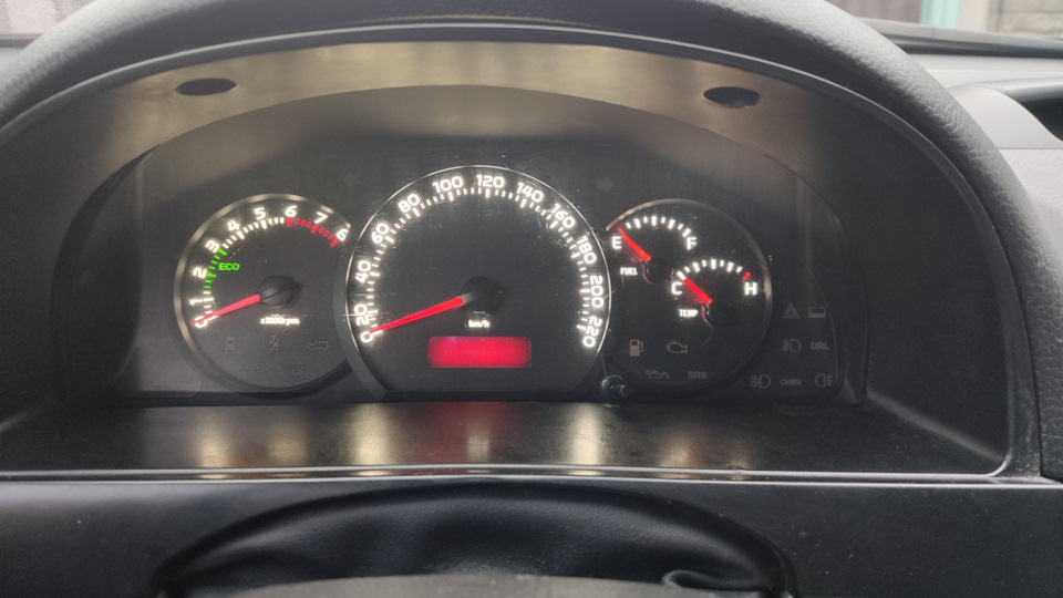 Пересвіт приладки та всього салону + передній double full-auto + 24Н годинник 1