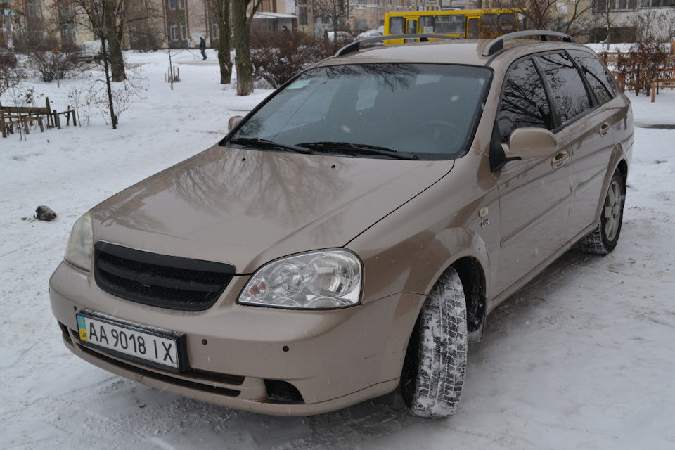 Продаю свою Lacetti 1