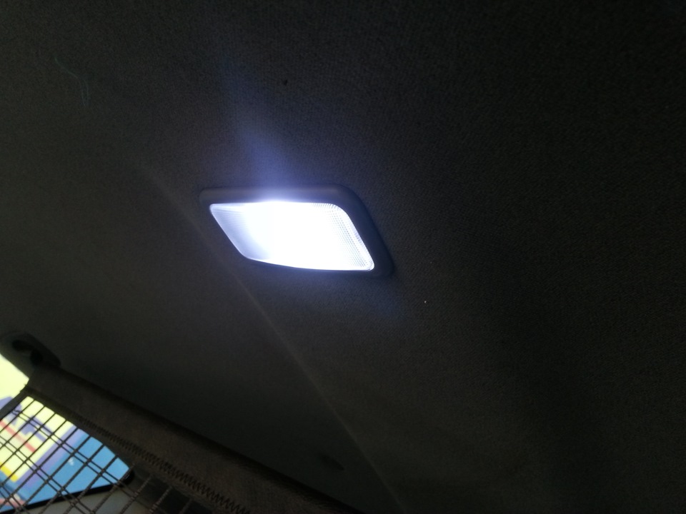 Led світло салону 2