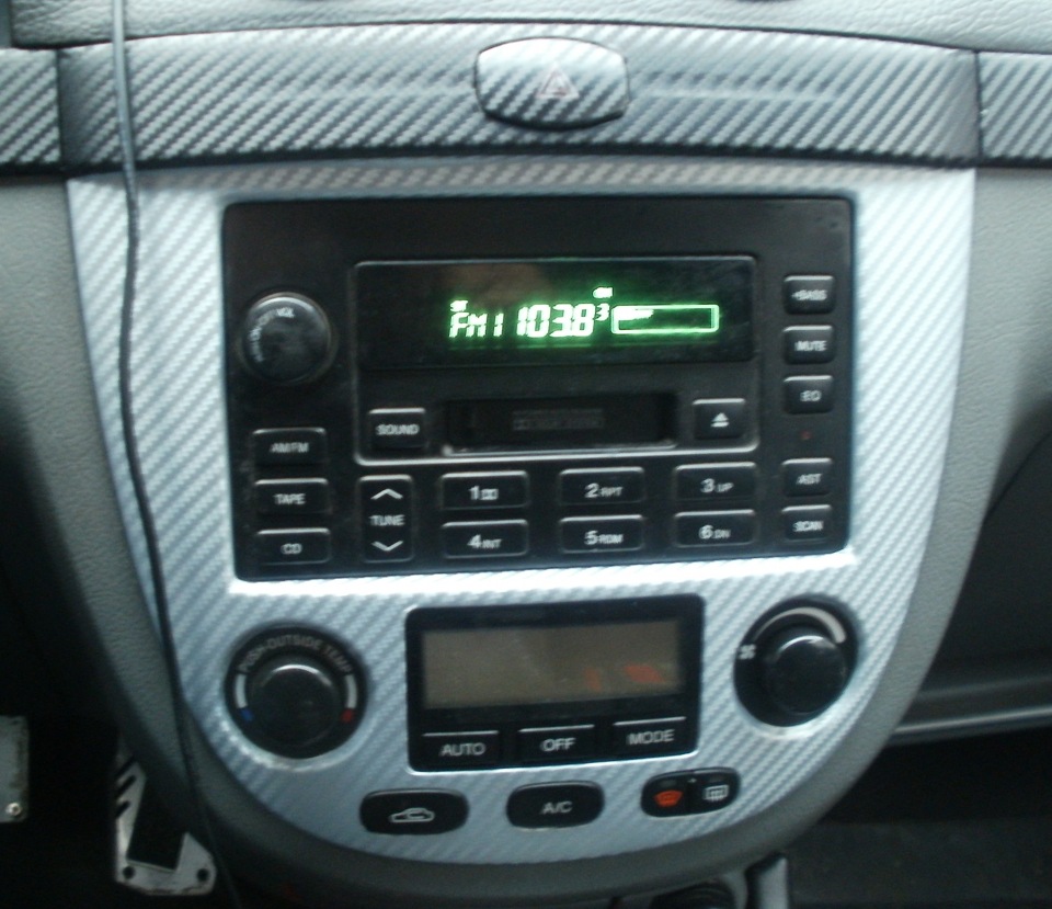 прикупив ГУ JVC KW-R600BTEY 1