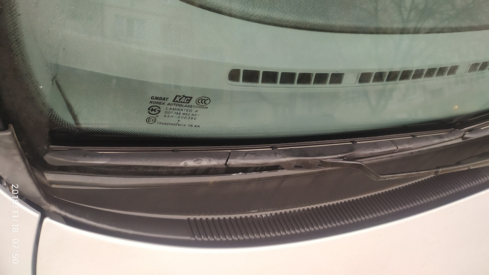 Гібридні щітки склоочисників GM 92231676,22846938 та 96617853 на Chevrolet Lacetti SW 5