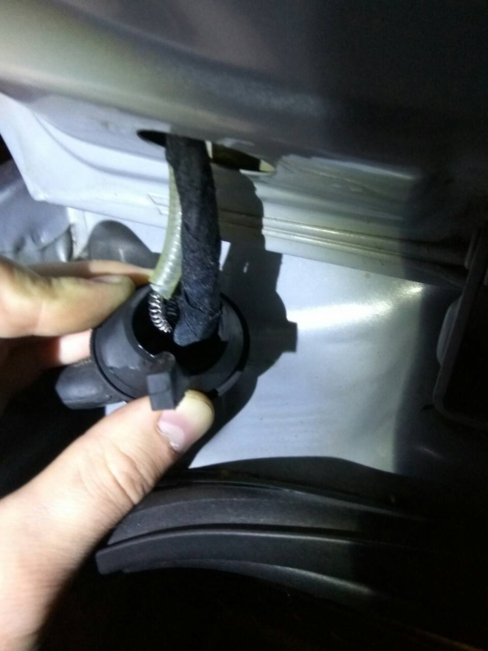 Потрібна допомога! Трубка омивача 5 дверей Chevrolet Lacetti SW 2