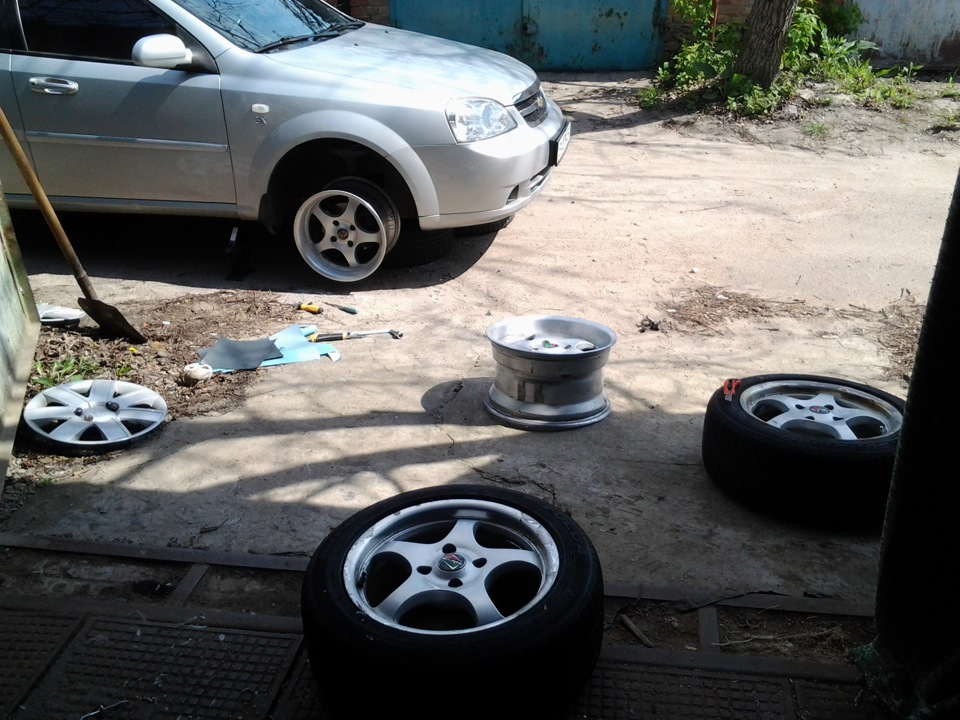 Здійснилося, Borbet T r16 4x114.3 7.5j 9j Різноширокі 4