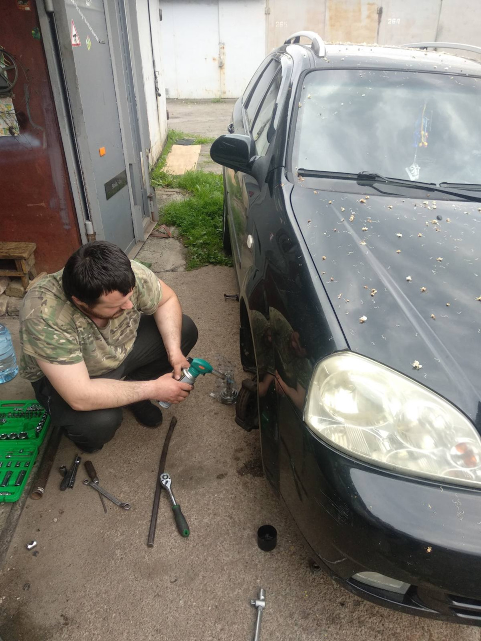 Заміна правого зовнішнього ШРУСу 5