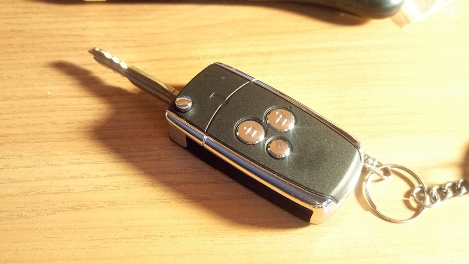 Викидний ключ від Buick Excelle 4