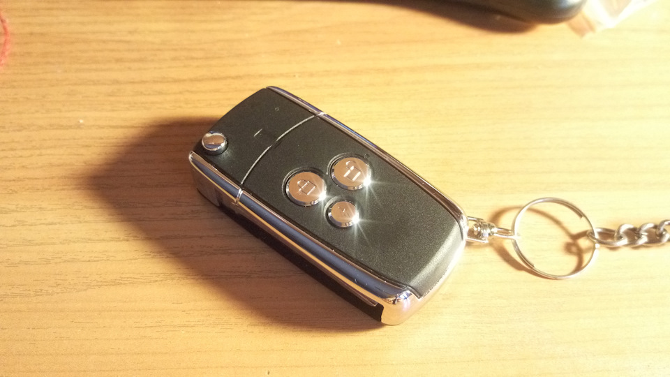 Викидний ключ від Buick Excelle 3