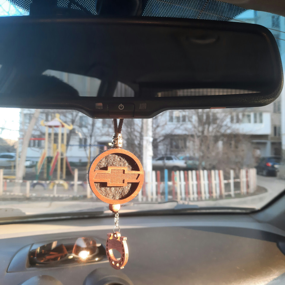 Ароматизатор шевроле 1