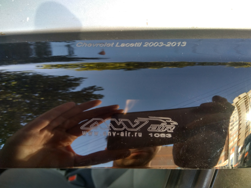 Дефлектори на вікна Lacetti wagon 1