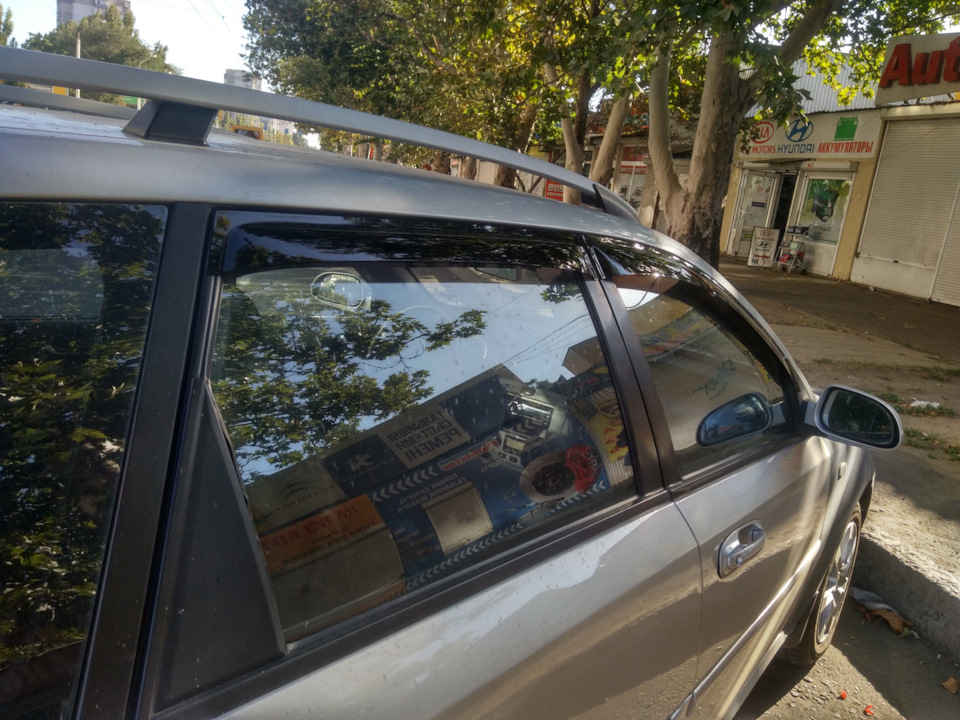Дефлектори на вікна Lacetti wagon 2