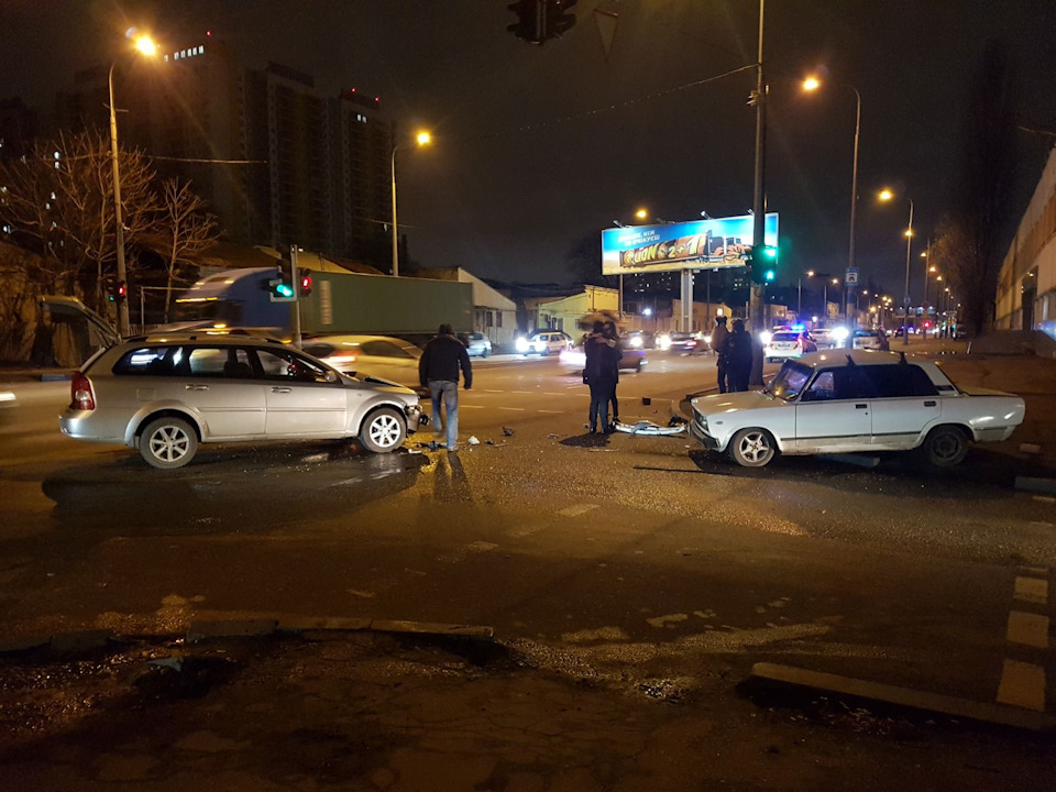 Потрапив у дтп 4