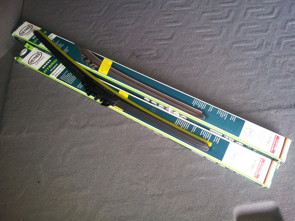 Двірники Heyner HYBRID Graphit 1
