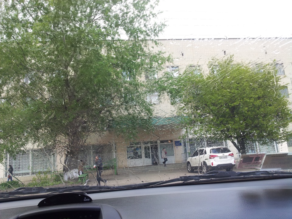 Форсунки омивача лобового скла від Volvy 2