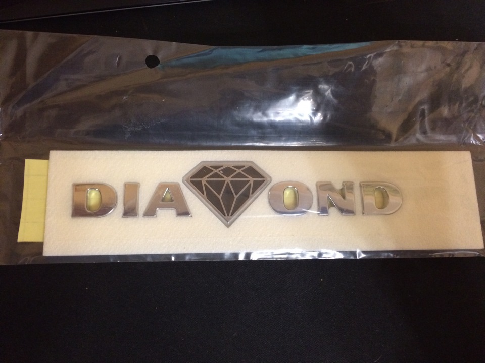 Довгоочікуваний логотип Diamond 1