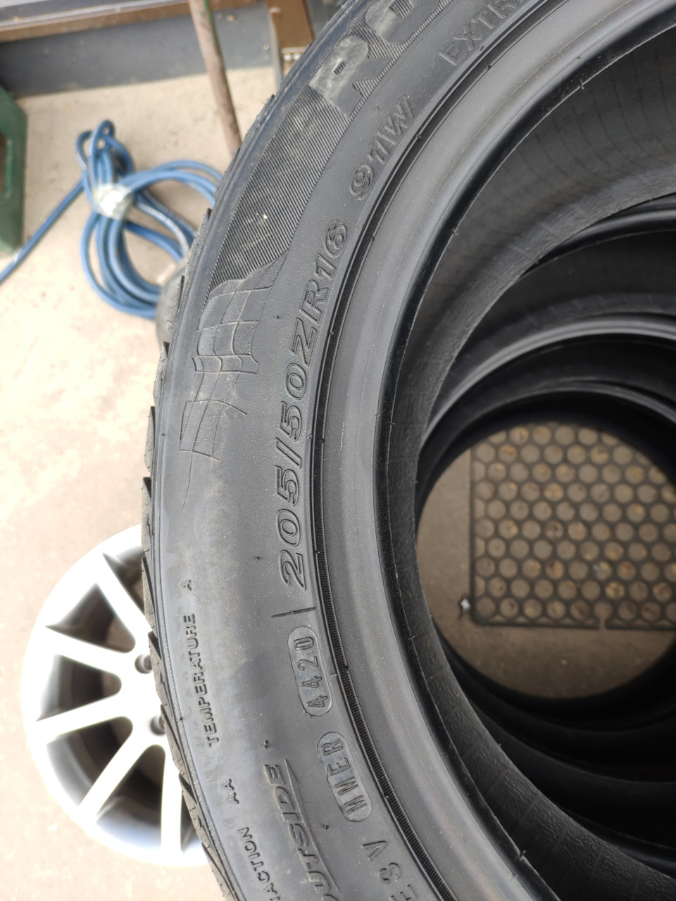 Нові літні шини R16 205/50 Roadstone N8000 5