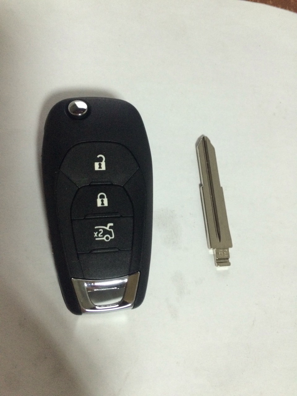 Новий викидний ключ для Lacetti Wagon4ik 2