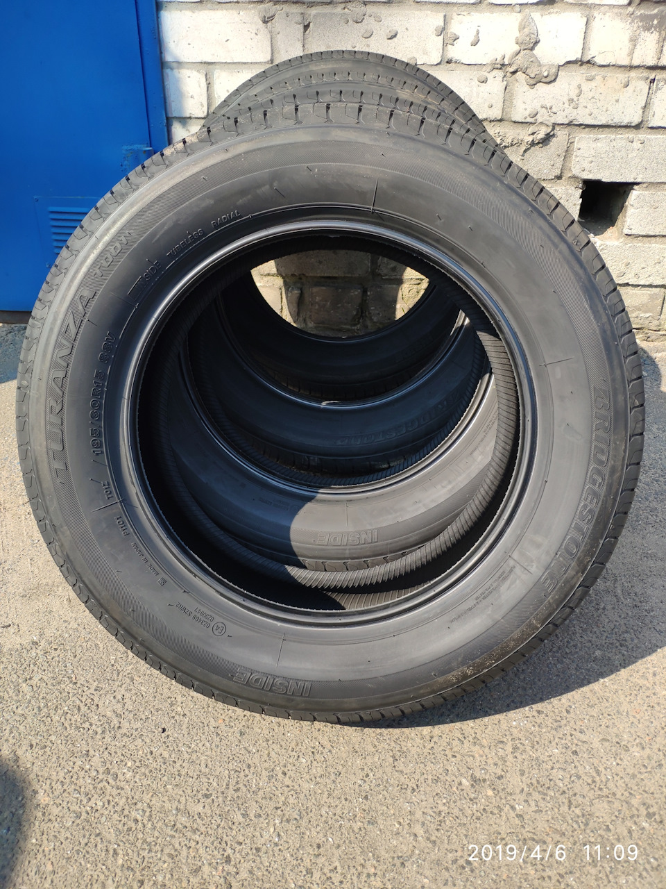 Обновлення літо Bridgestone Turanza T001 195/60 R15 88V 3