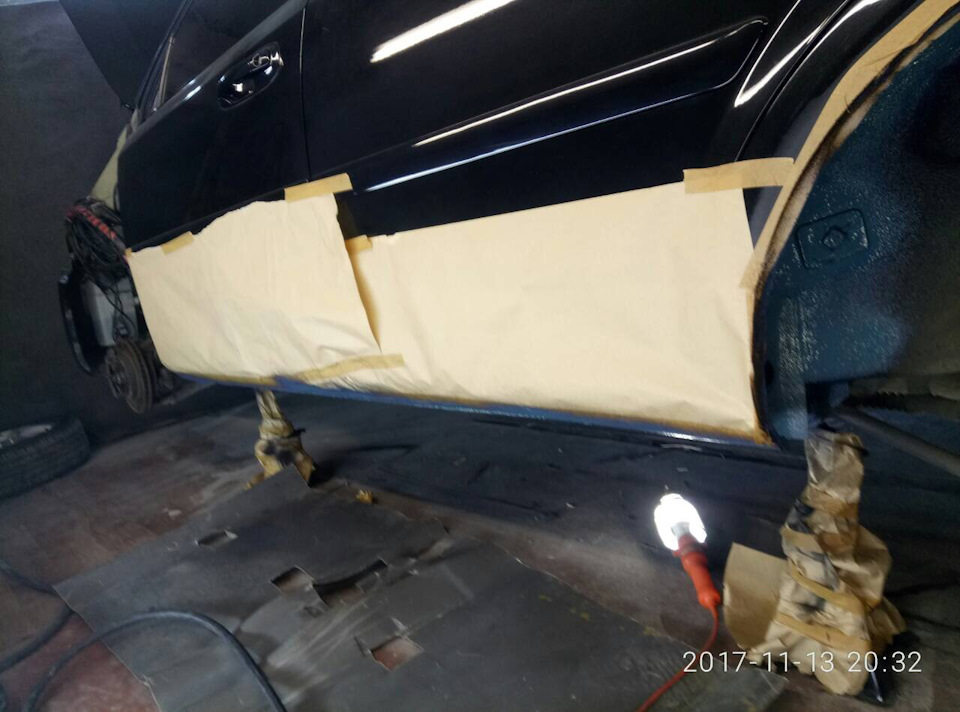 Обробка порогів та арок антигравієм 3M 08881 на водній основі. 4