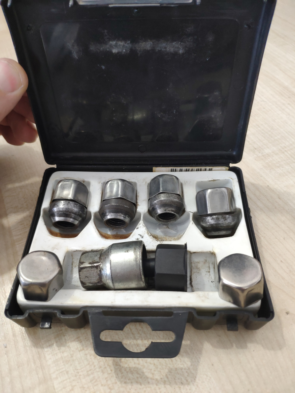 Оригінальні секретки GM X1020000 1