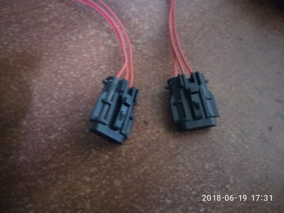 Патрони під 3-х контактну лампу GM 96962999 4