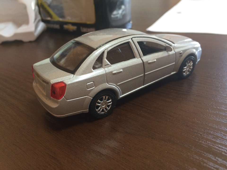 Подарунок з Узбекистану Lacetti 1:37 3