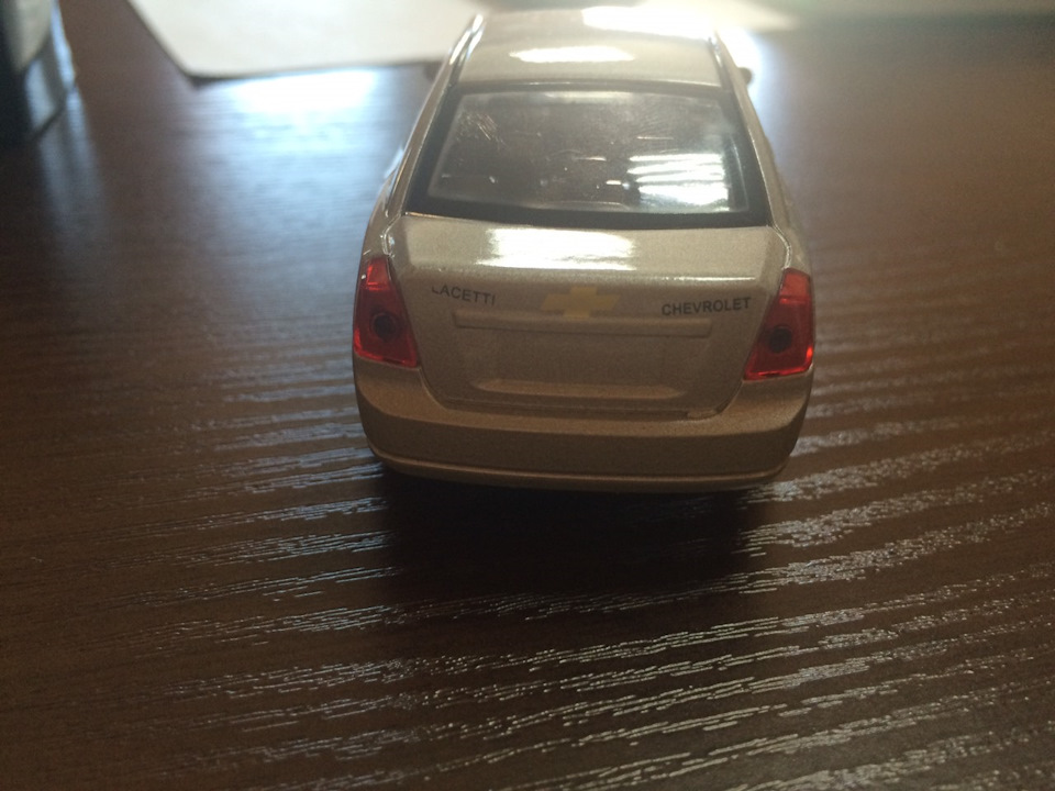 Подарунок з Узбекистану Lacetti 1:37 4