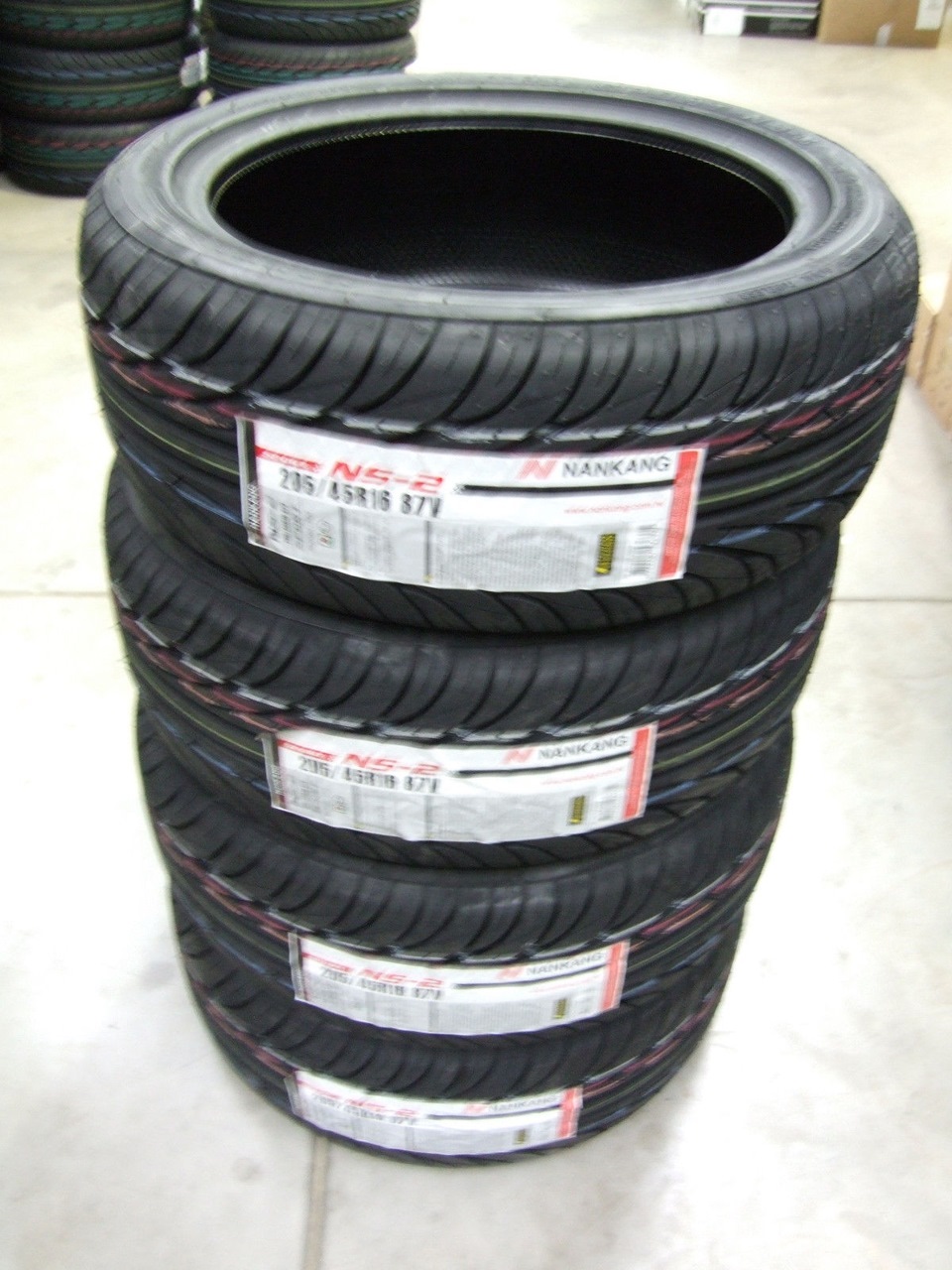Покупка гуми до нових дисків Nankang Sport NS2 205/45 R16 2