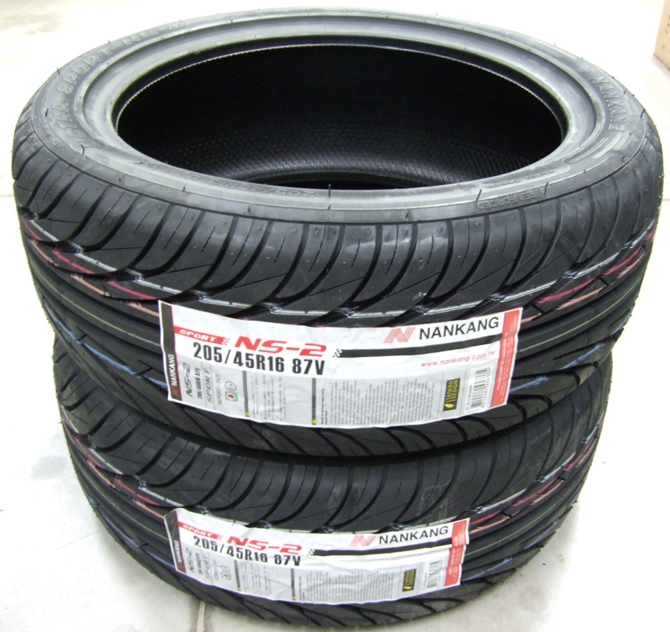 Покупка гуми до нових дисків Nankang Sport NS2 205/45 R16 1