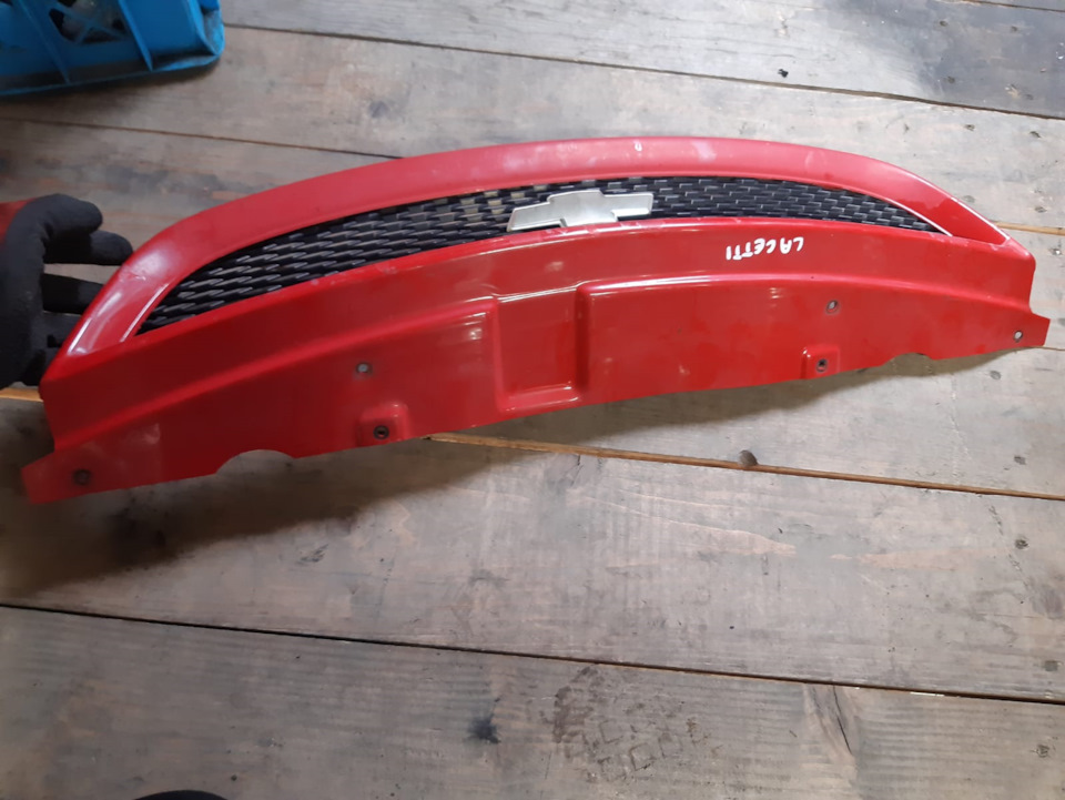 Грати радіатора Sport MS Design 4