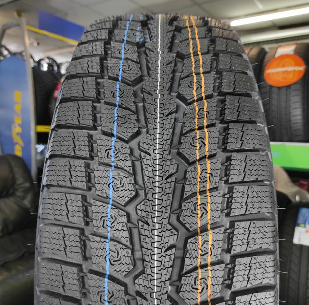 Зміна зимової гуми з Bridgestone Blizzak VRX на Toyo Observe GSi-6 4