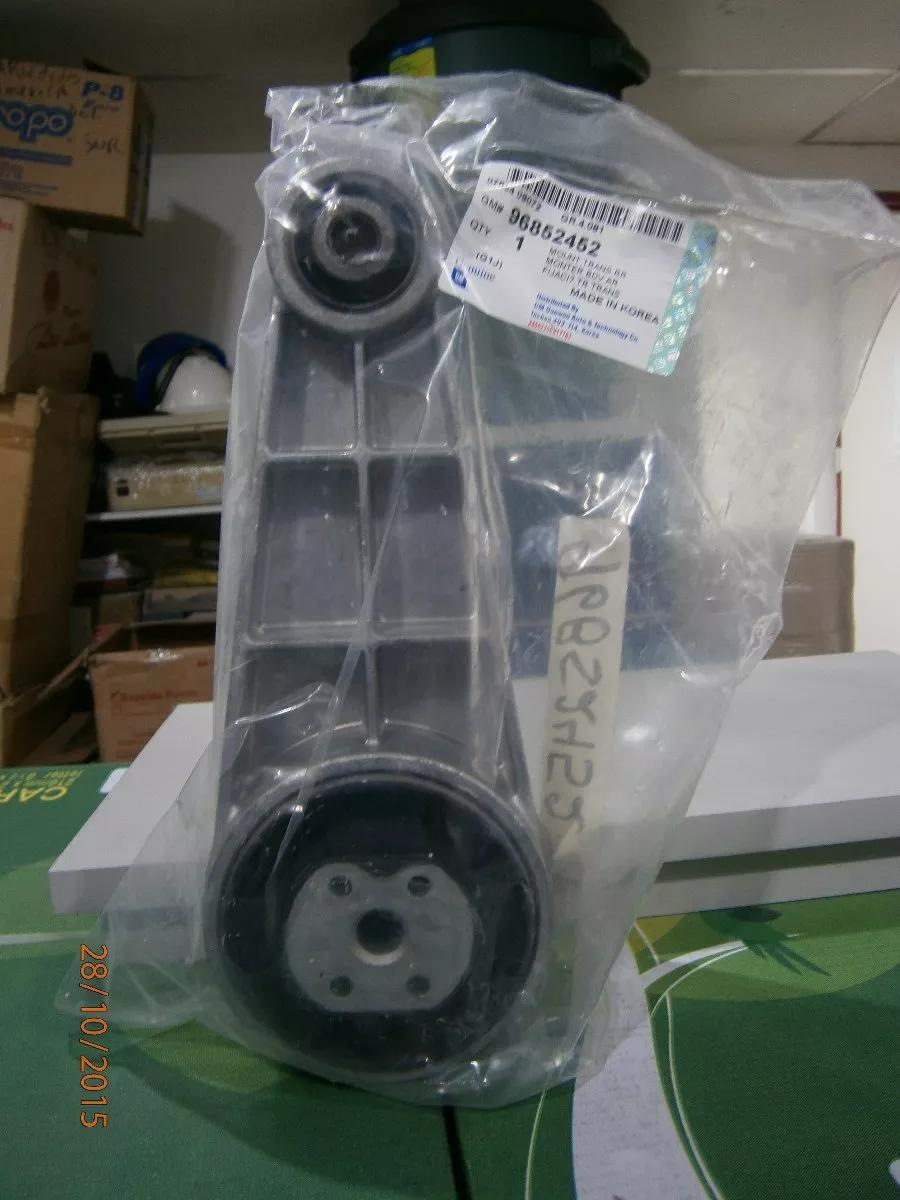Заміна нижніх подушок Двигуна GM96852457 GM96852452 1