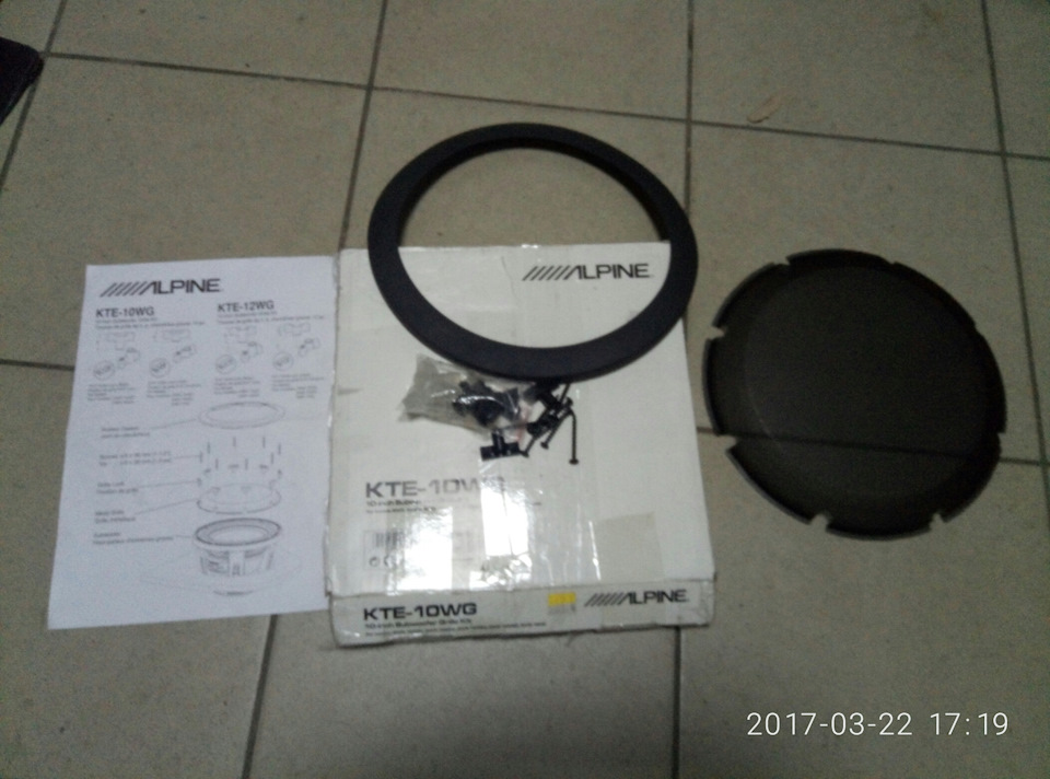 Захисна сітка Гриль Alpine KTE-10WG для сабвуфера Alpine SWR-1022d 4