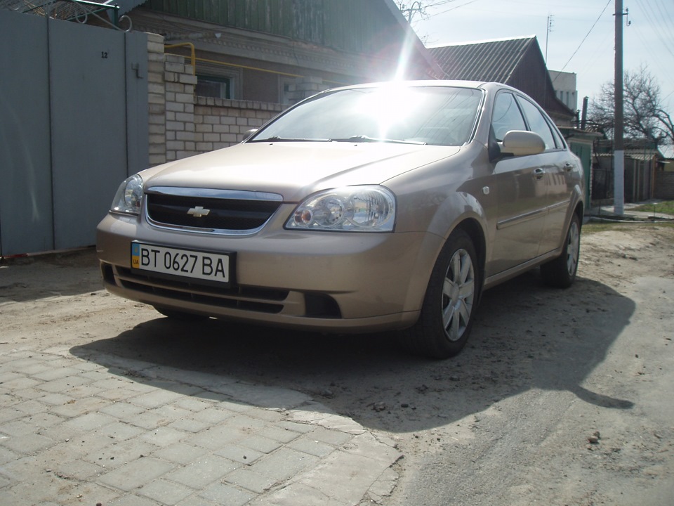 Пару нових фотографій Lacetti 4