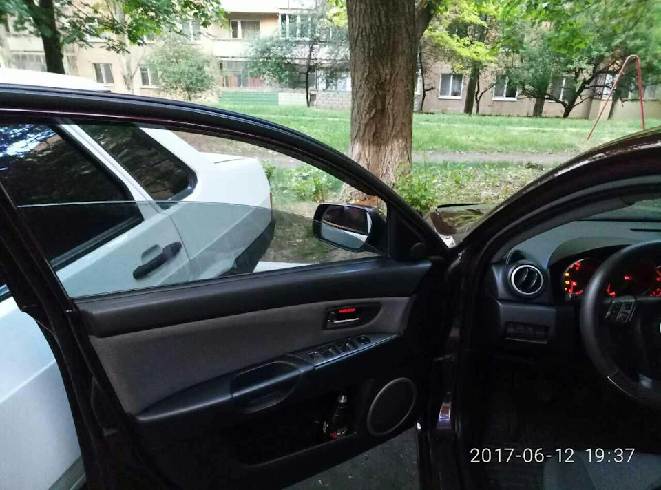 led вставкі MAZDA 3