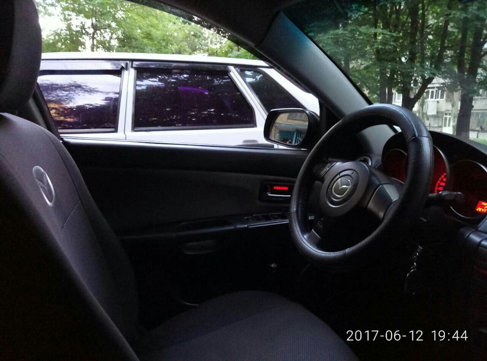 led вставкі MAZDA 3 4