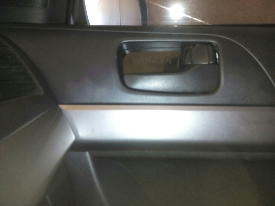 лід вставки в ручки для Mitsubishi lancer x 3