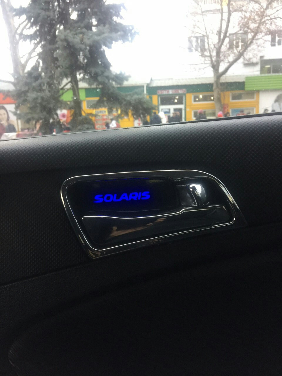 Льод вставки в ручки на Hyundai Accent Solaris 1
