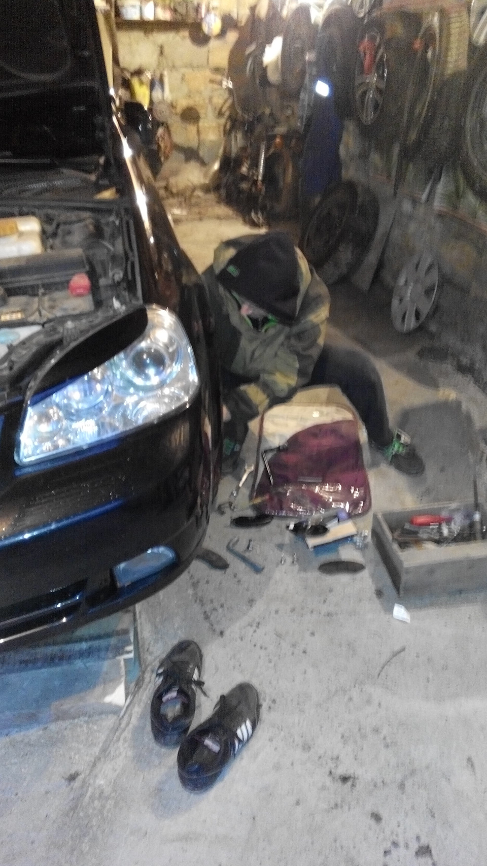 Заміна колодок у коло та перевзуття на зиму 2