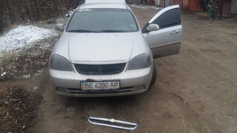 Грати радіатора 5