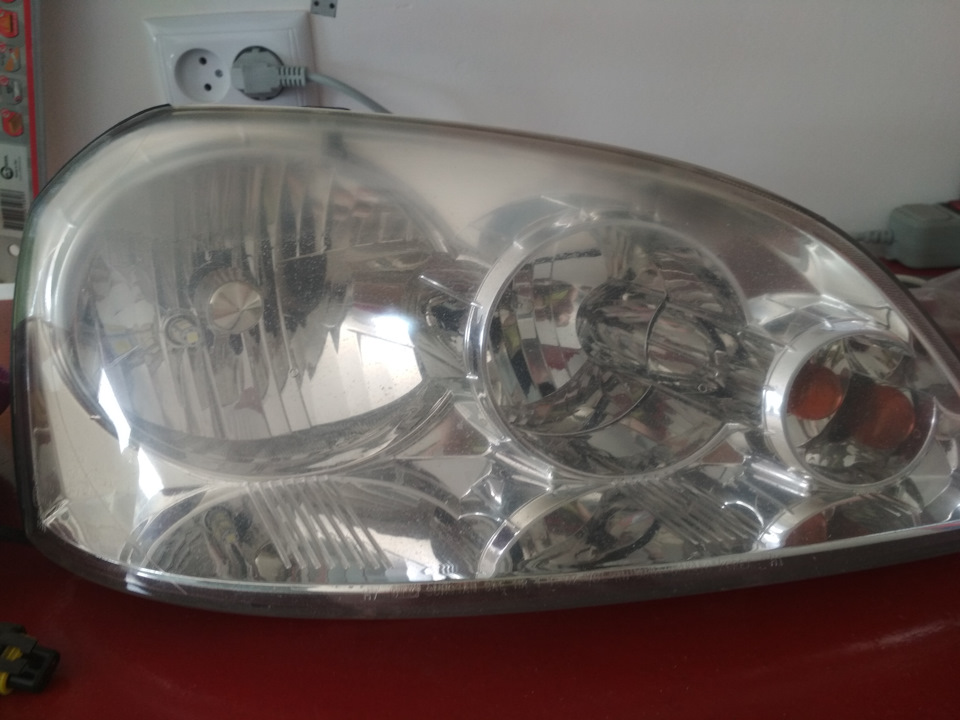 Поліровка фар. Пост-відгук Turtle wax HeadLight Lens Restorer 1