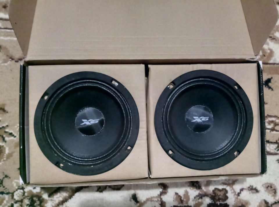 Продам! Alphard Hannibal x6l 1
