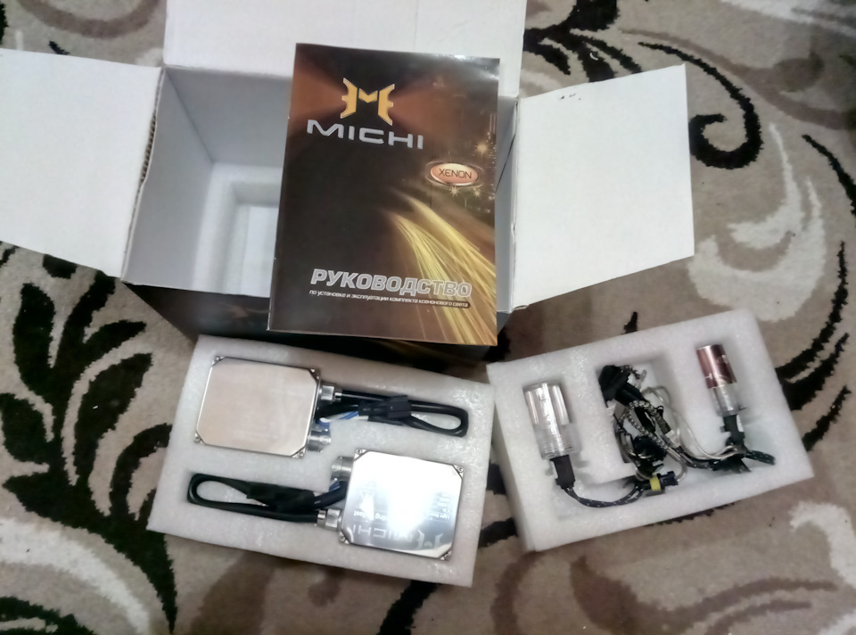 Продам комплект ксенону Michi H7 5000k 2